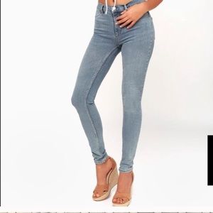 FREE PEOPLE Light Wash Skinny Jeans/Jeggings